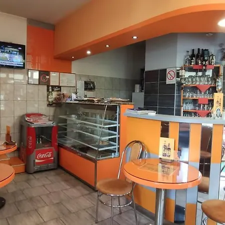 Διαμέρισμα Dvokrevetna Soba Petar *