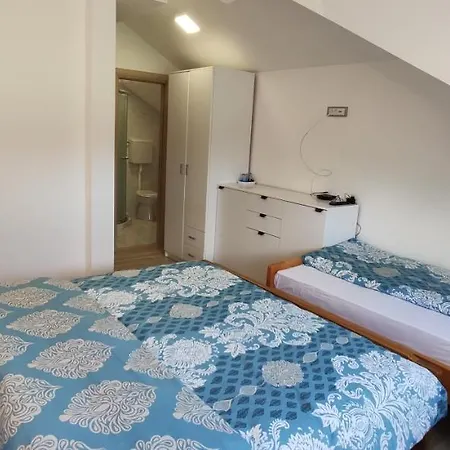 Dvokrevetna Soba Petar