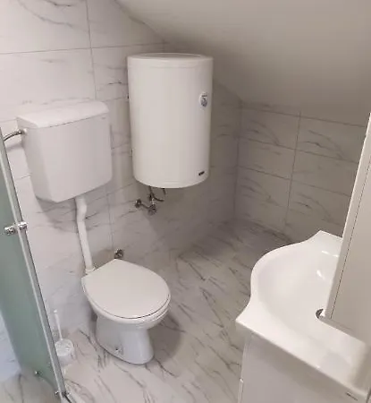 Dvokrevetna Soba Petar Διαμέρισμα *